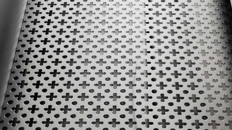 Cross Hole Perforated Metal Sheets