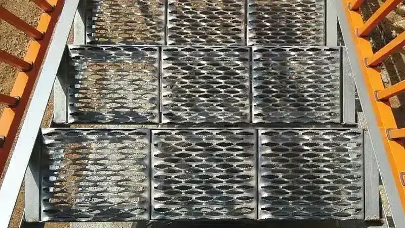 Rejilla de seguridad perforada