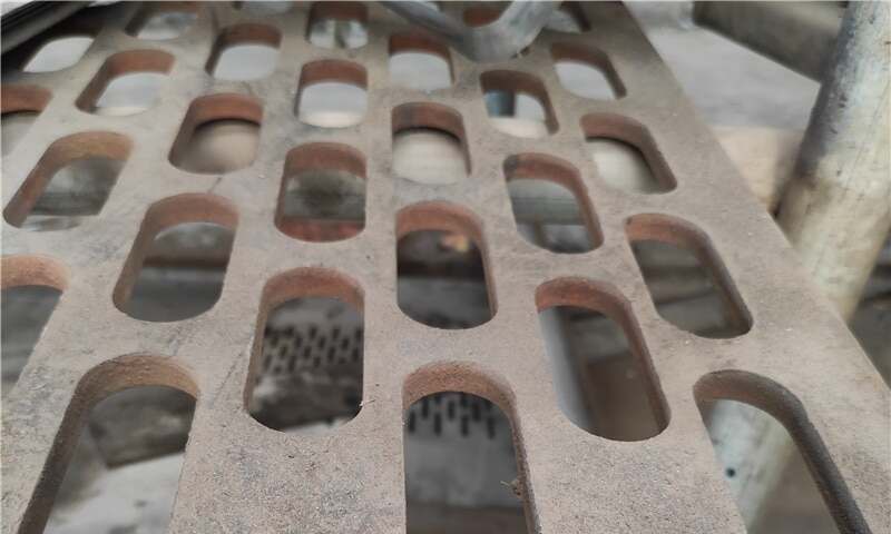 slotted perforated metal sheets