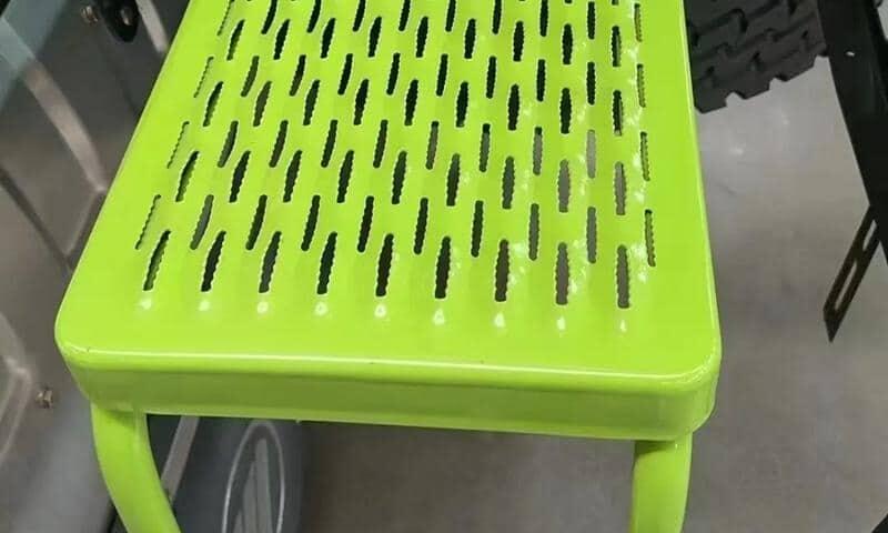 穴あきセーフティ・グレーチングの溶接補強構造