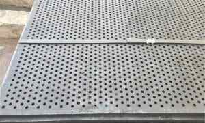 流平處理後的重型穿孔板