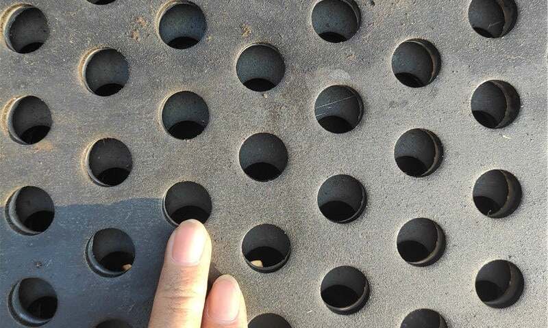 厚板パンチングプレート